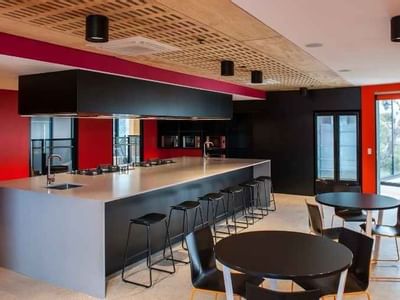 UniLodge @ RMIT Bundoora - Walert House - Common Kitchen
