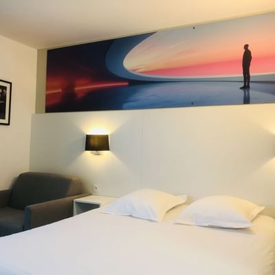 Chambre Triple pour 2 Adultes 1 Enfant