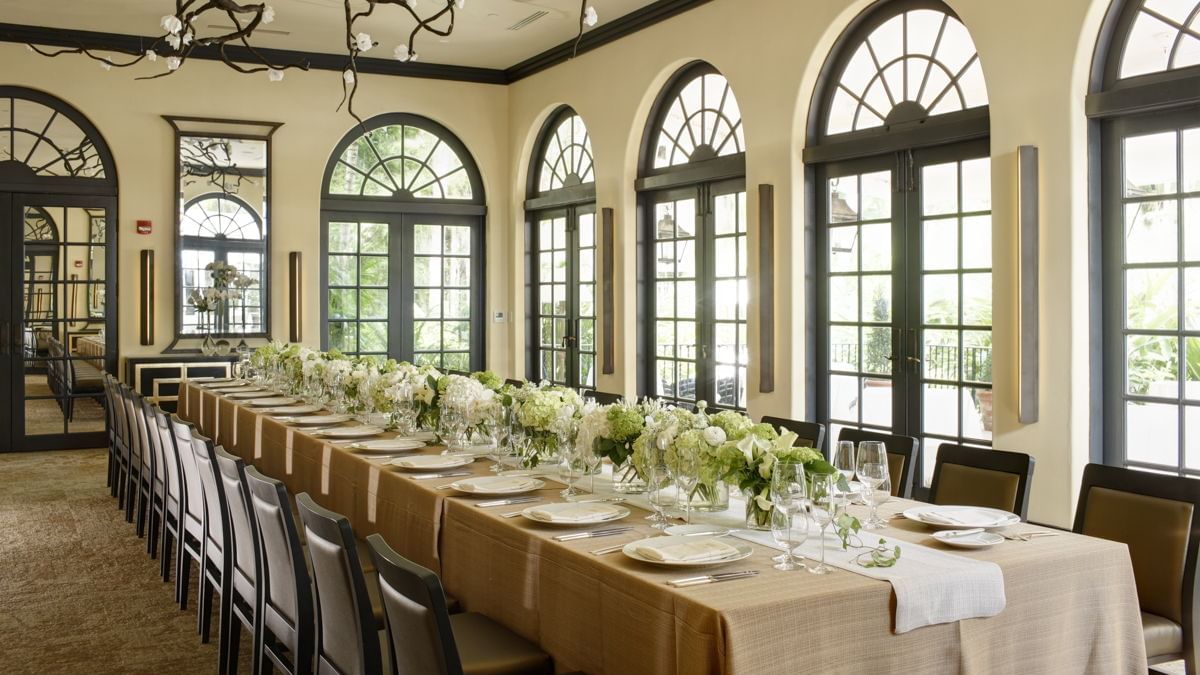 The dining table arranged in Conservatory at Brazilian Court