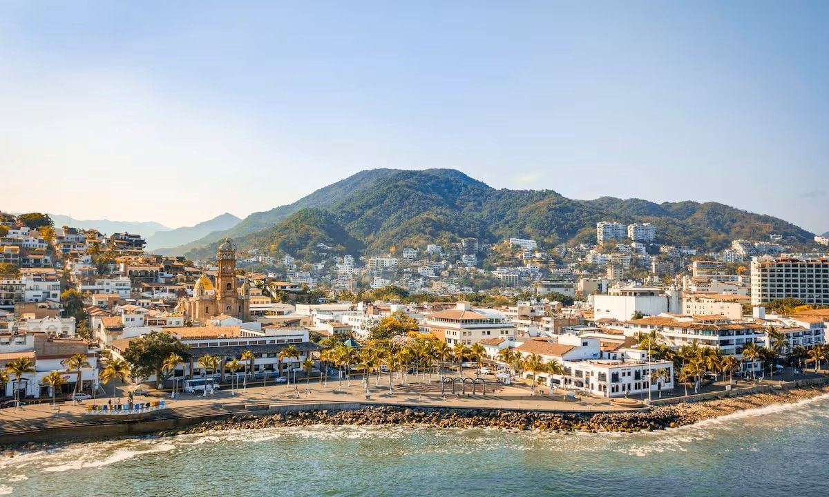 Vista aérea de la ciudad de Puerto Vallarta.