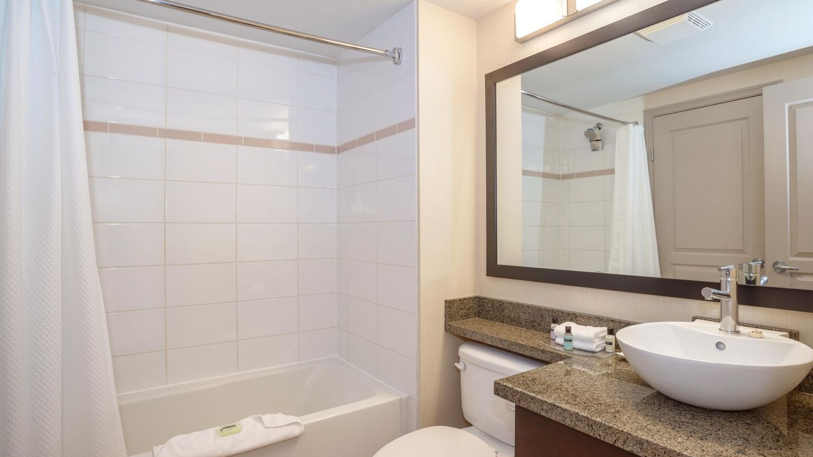 Standard Room, 2 Double Beds | Sandman Hotel & Suites Winnipeg Airport