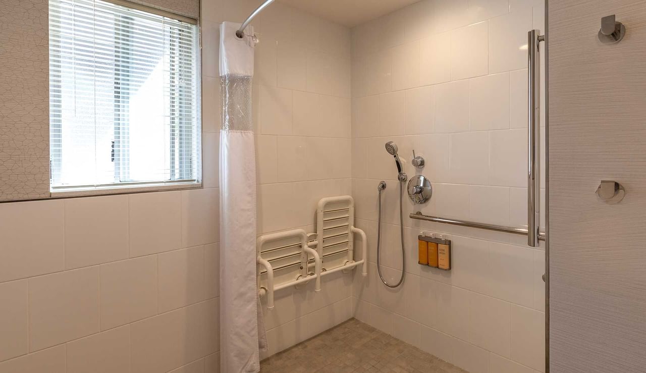 coast accessible two queens with garden view