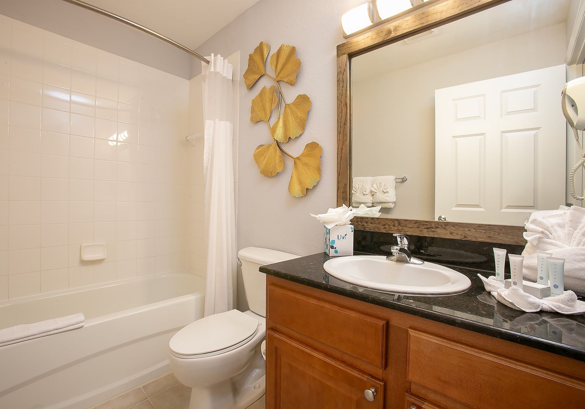 LBV Signature Collection Suite - Third Bathroom
