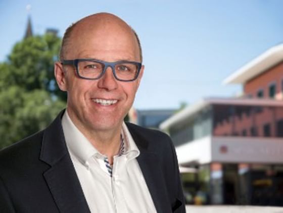Close-up of Juerg Nater, Best Western Hotel Spirgarten