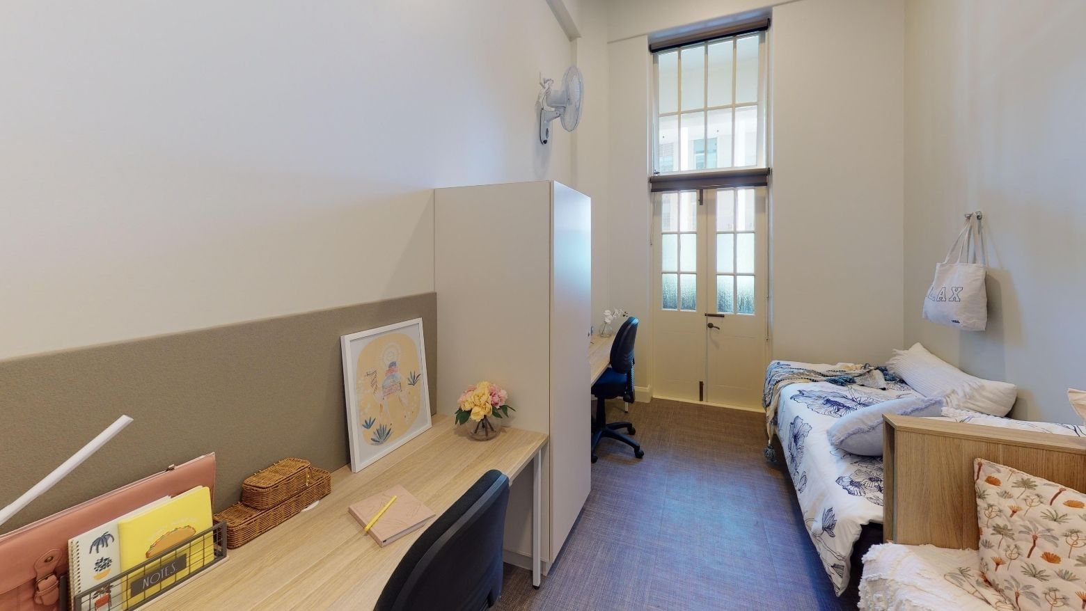 Twin Room with two beds, two desks and balcony at UniLodge Herston.