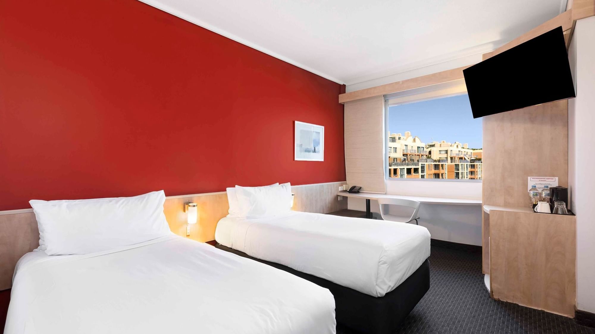 Standard room Ibis Syndey Darling Harbour Pyrmont view