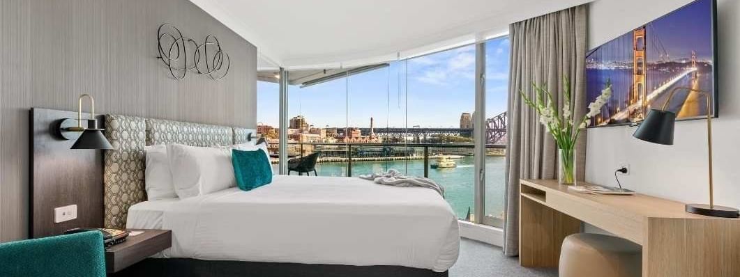 Deluxe 2-bedroom Harbour View at Pullman Quay Grand Sydney