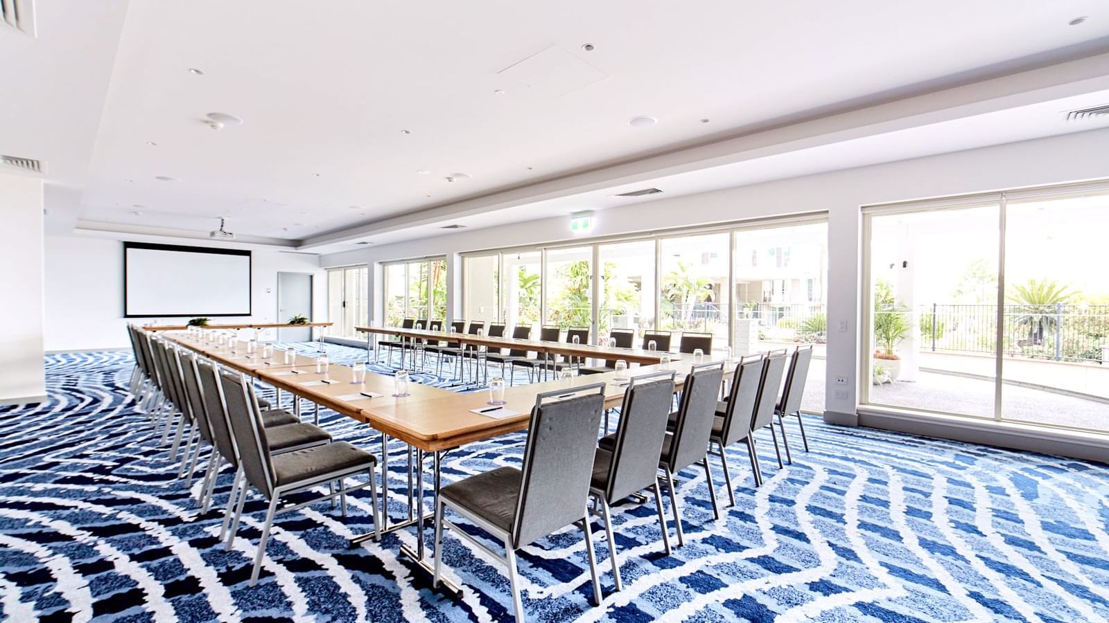 Novotel Cairns Oasis Resort meeting rooms cairns