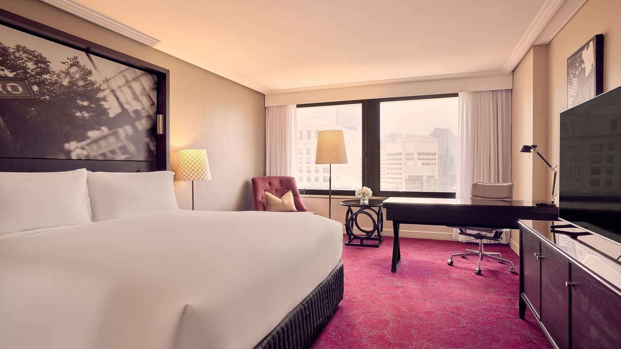 Luxury City King Room