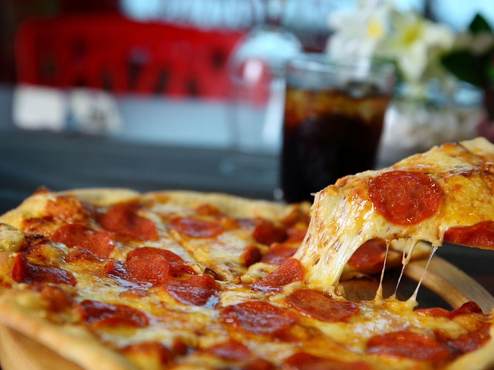 una pizza de pepperoni