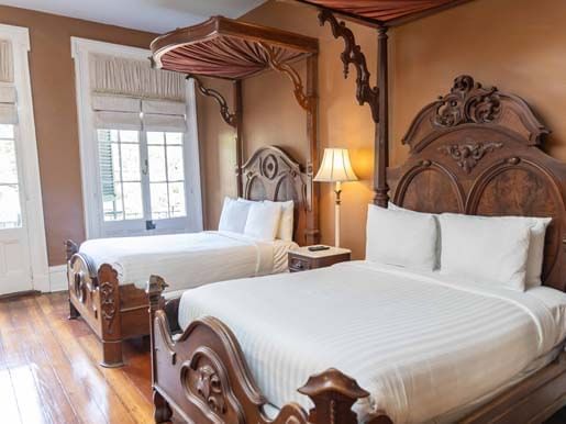 2 Beds in Antique Lamothe suite, French Quarter Guesthouses