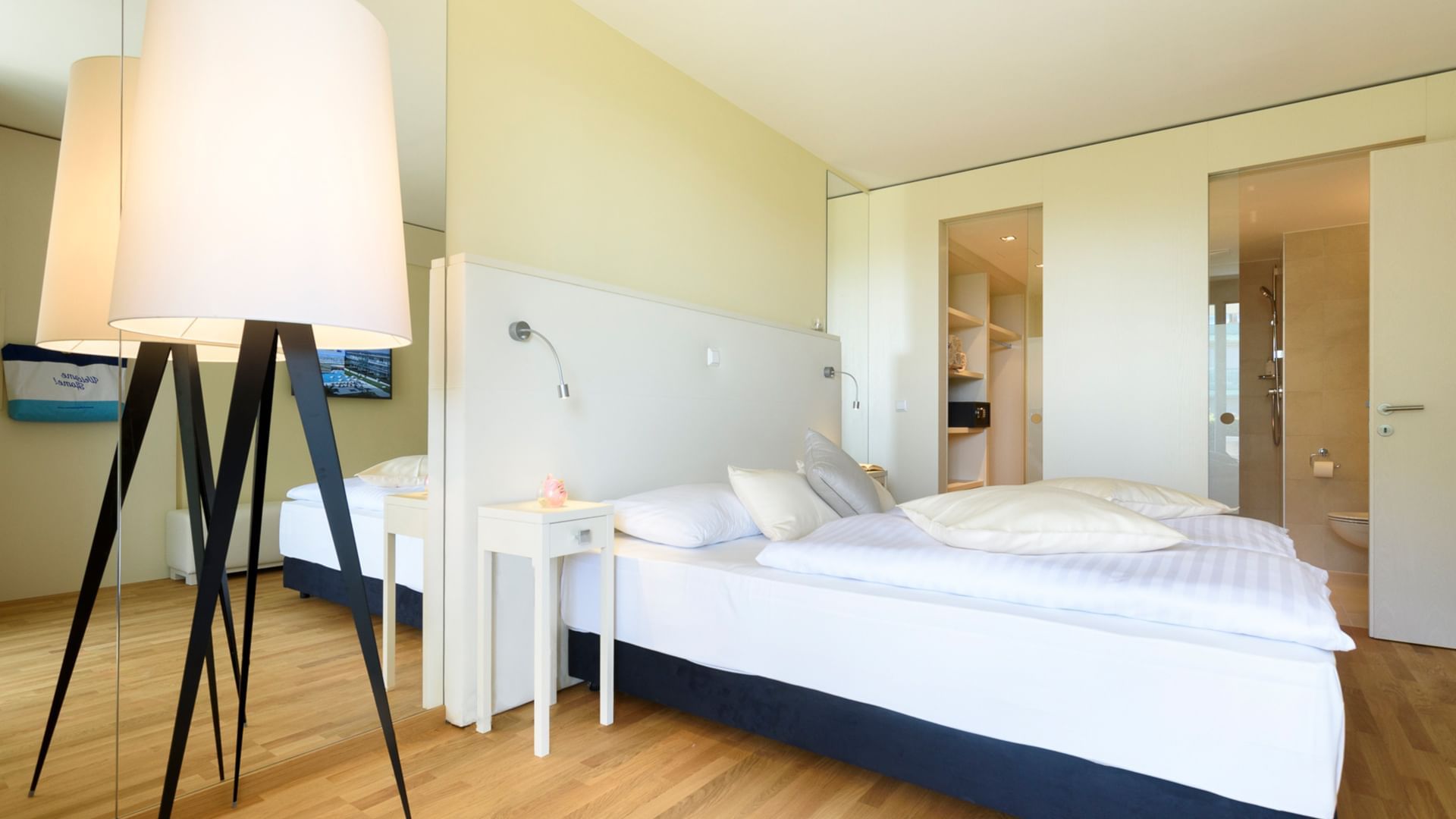 Apartment C Bed at Falkensteiner Premium Apartments Senia