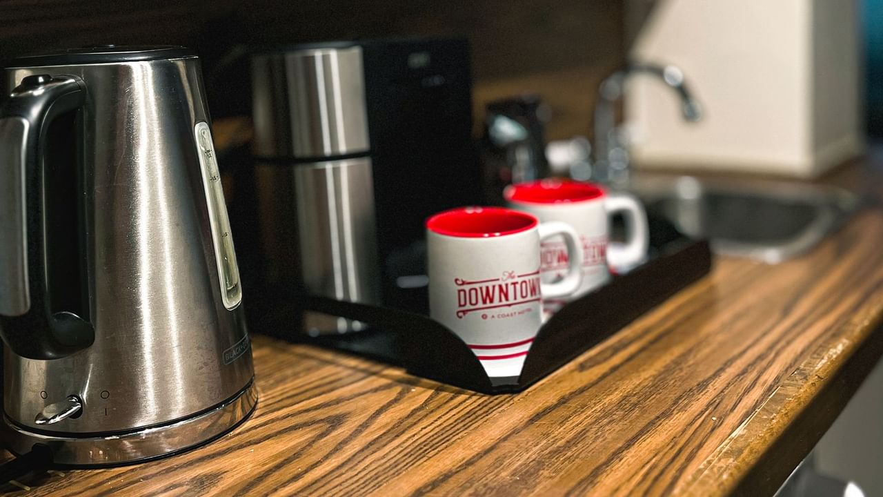Kettle, mugs, and sink