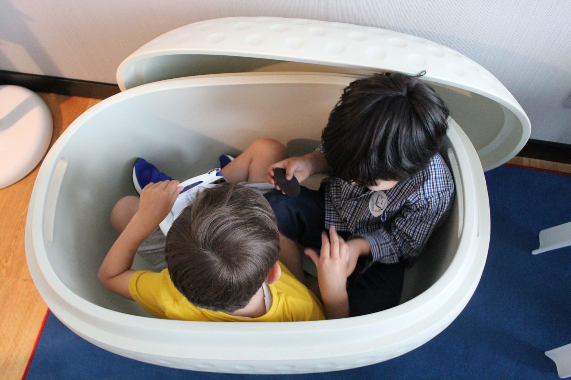 Kids at DUPARC Contemporary Suites, Torino