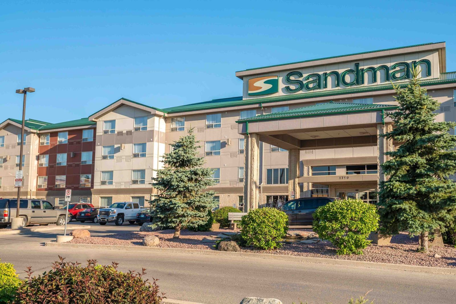 Jets Package  Sandman Winnipeg Hotel Deals