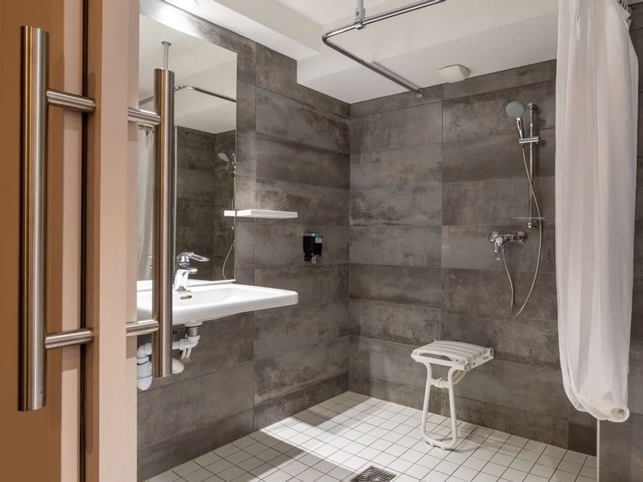 Bathroom vanity in bedrooms at Limoges Sud-Feytiat