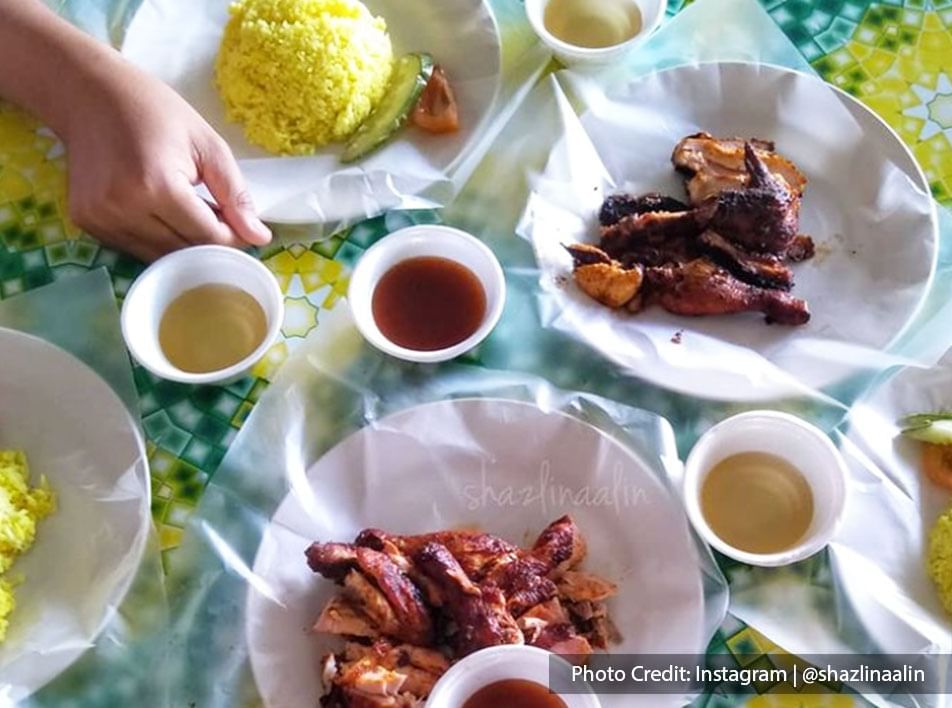 Malaysia port dickson local food ayam bakar pasu with rice