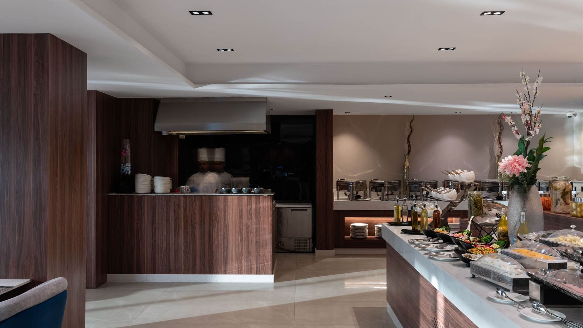 Buffet area in Rosa Restaurant at Warwick Hotels & Resorts