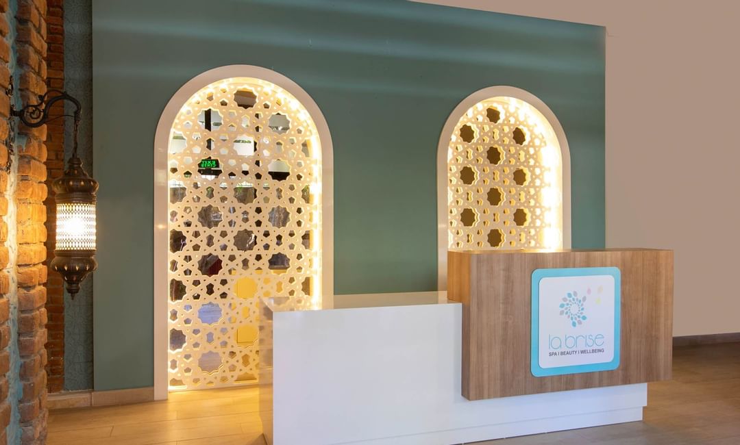 Bodrum Imperial'deki spada resepsiyona yakın çekim