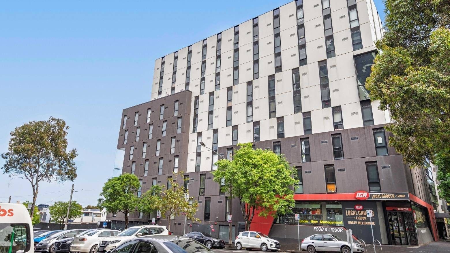 Student Living on Villiers - External