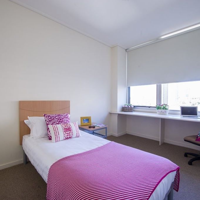 UniLodge @ 550 Lygon_2 Bedroom Apartment - Bedroom