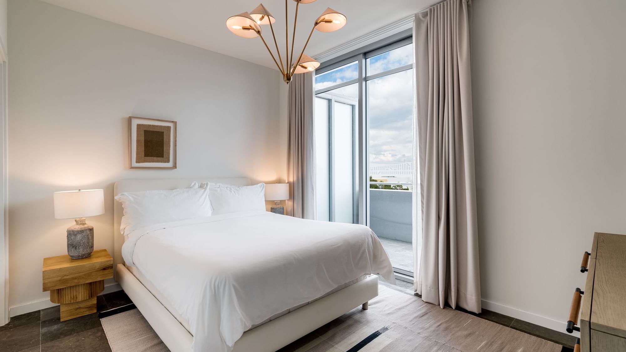 Three Bedroom Penthouse Suite with Rooftop Terrace - Boulan South Beach