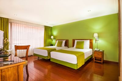 habitacion con dos camas singles