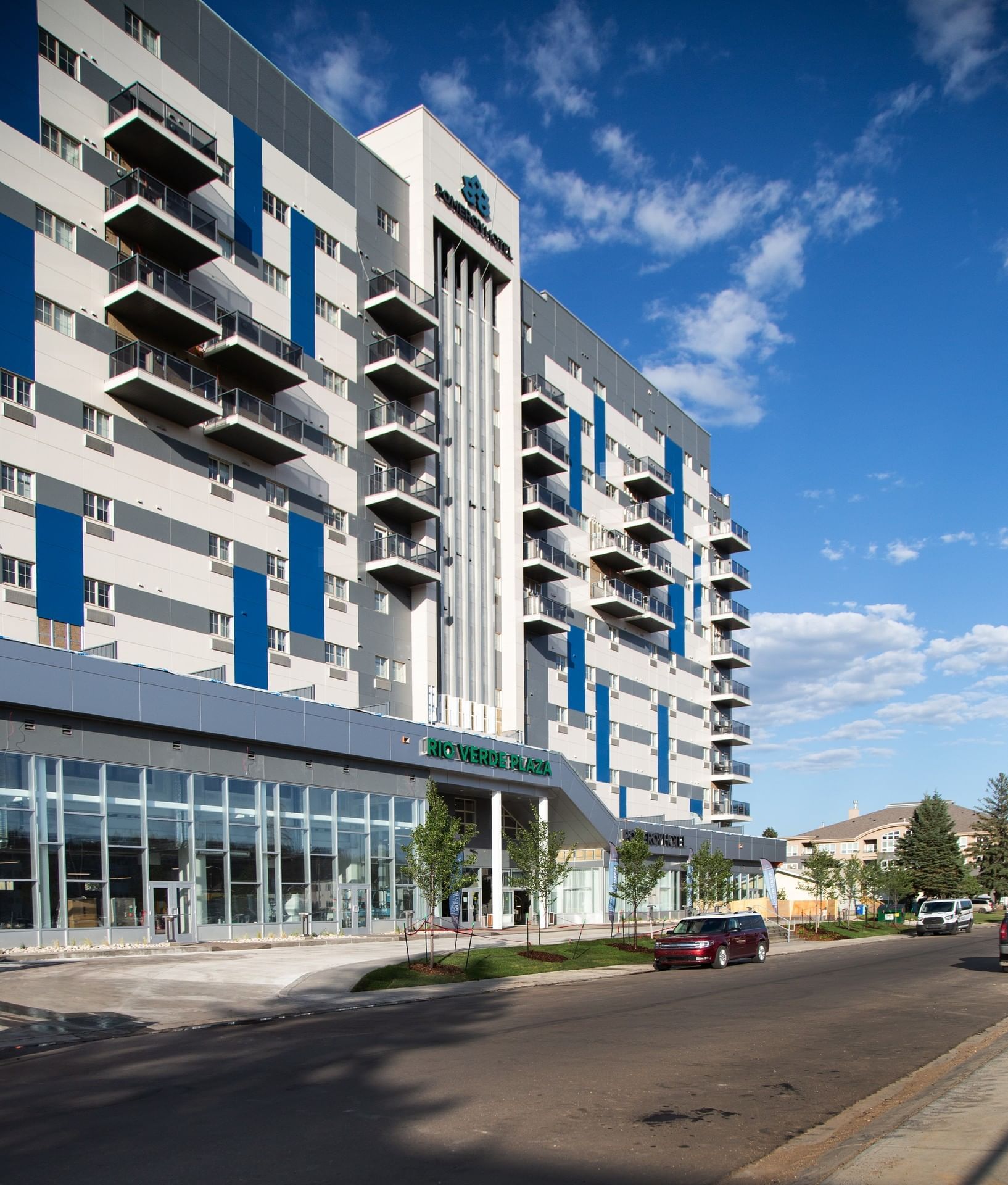 Extended Stay Rooms in Fort McMurray Pomeroy Hotel