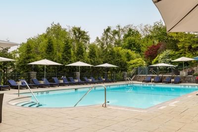 Outdoor Seasonal Pool with pool beds at Castle Hotel and Spa