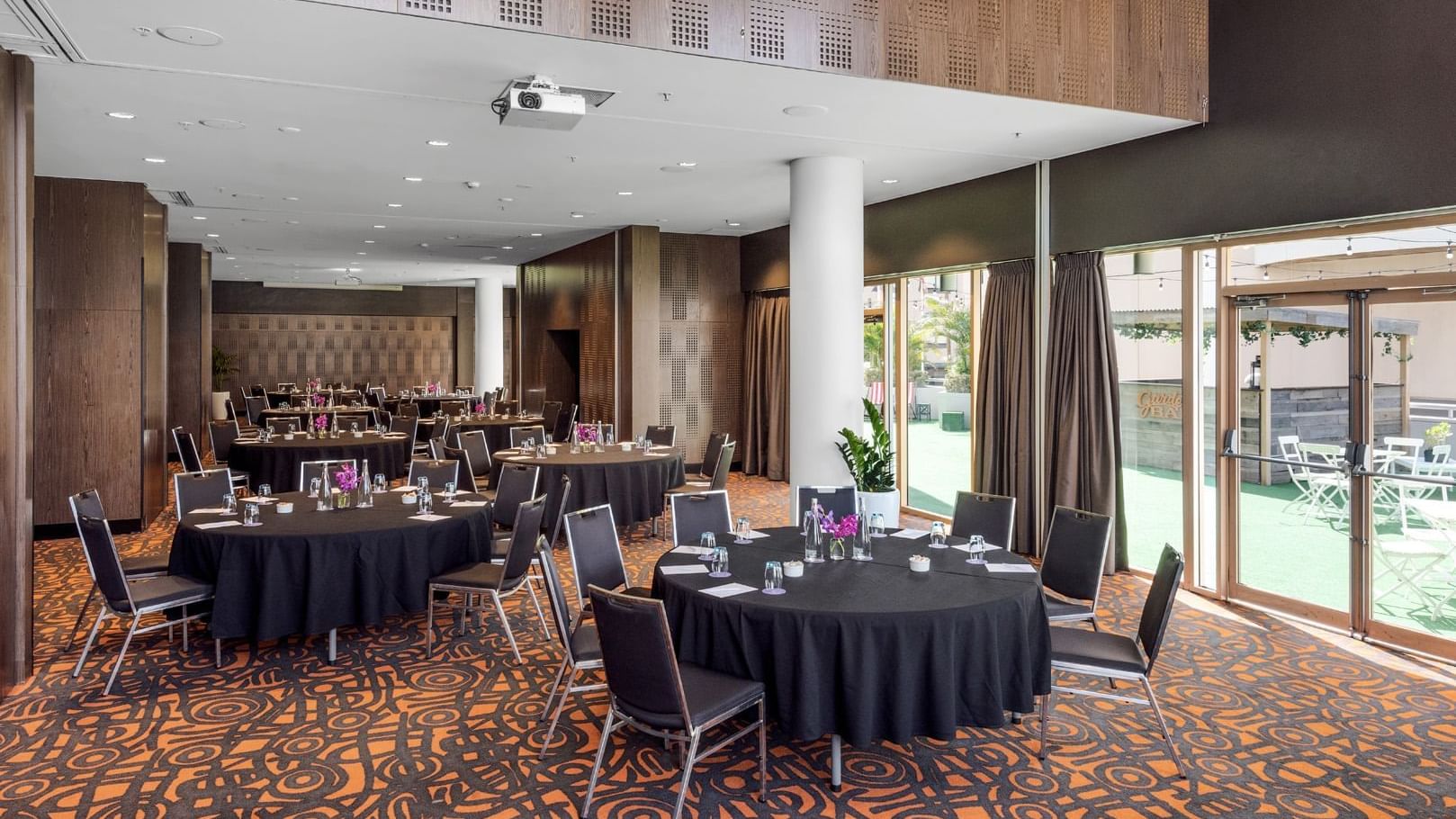 Hunter Room Cabaret