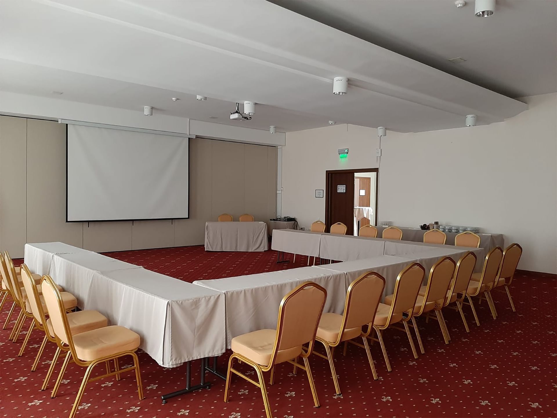Conference Center at IAKI Conference & Spa Hotel in Mamaia