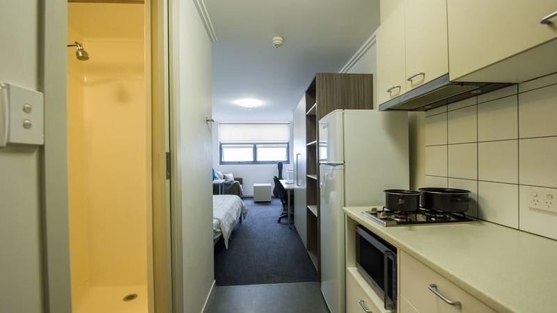 UniLodge @ANU Warrumbul Lodge Canberra_Studio Long (2)