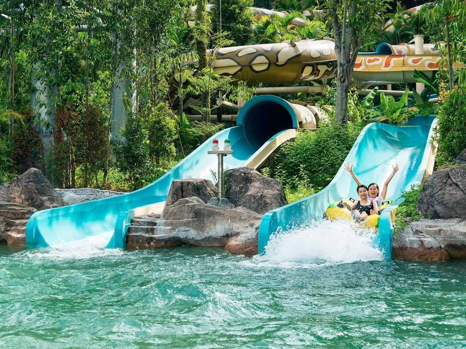 Double Slides in Sunway Lagoon Waterpark near The Saujana Hotel Kuala Lumpur 