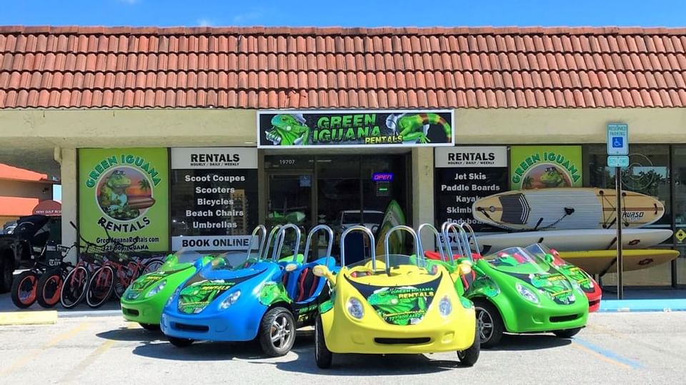 Scooters of Green Iguana Rentals near Legacy Vacation Resorts