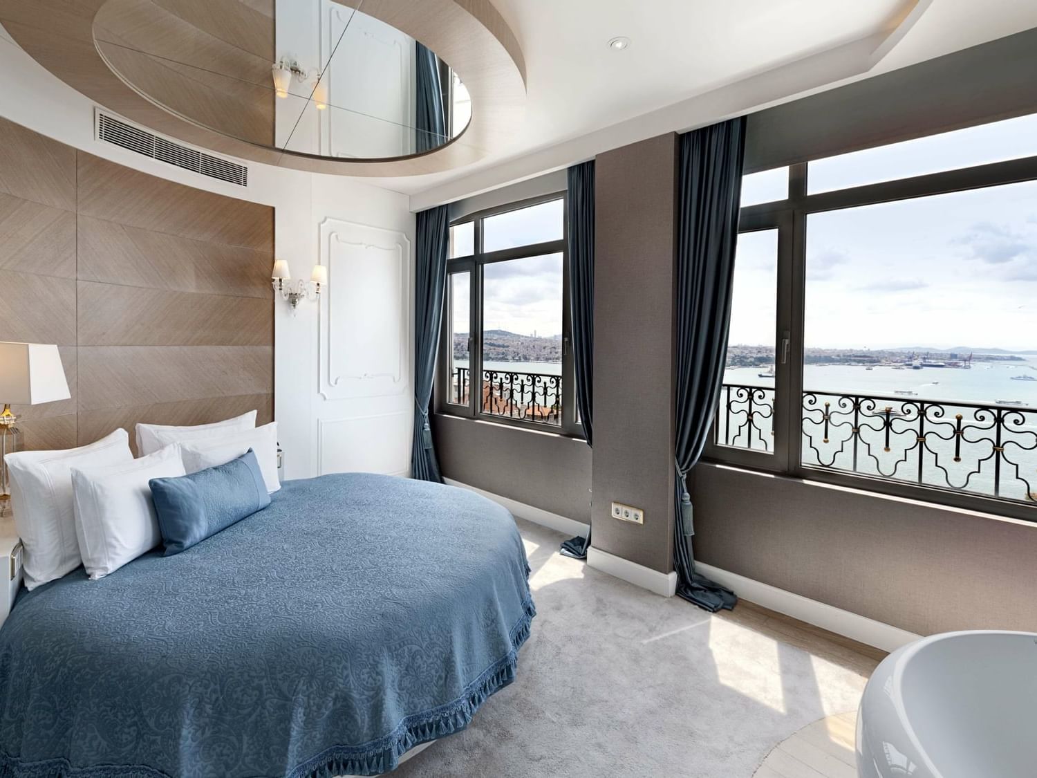 Erken Rezervasyon Fırsatı - Cvk Hotels