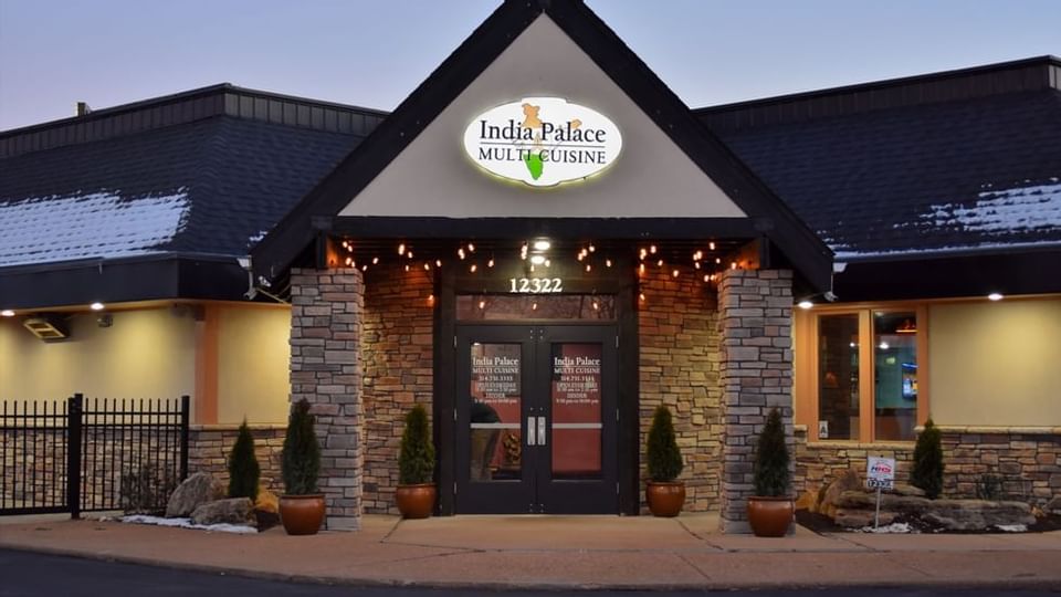 Exterior, India Palace Restaurant near Legacy Vacation Resorts