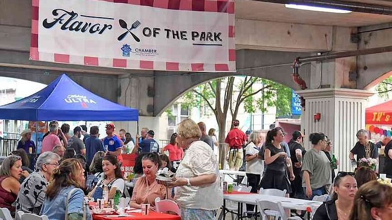 {item.first_photo.alt}