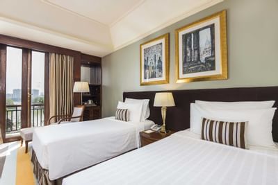 Grand Deluxe Room Lake View at Chatrium Hotel Royal Lake