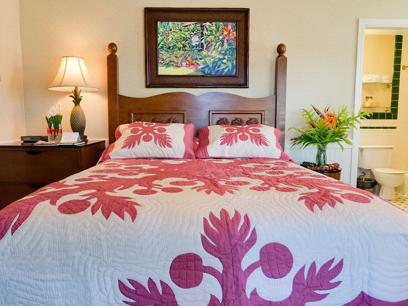 Close-up of the King bed in Lahaina Room at The Plantation Inn