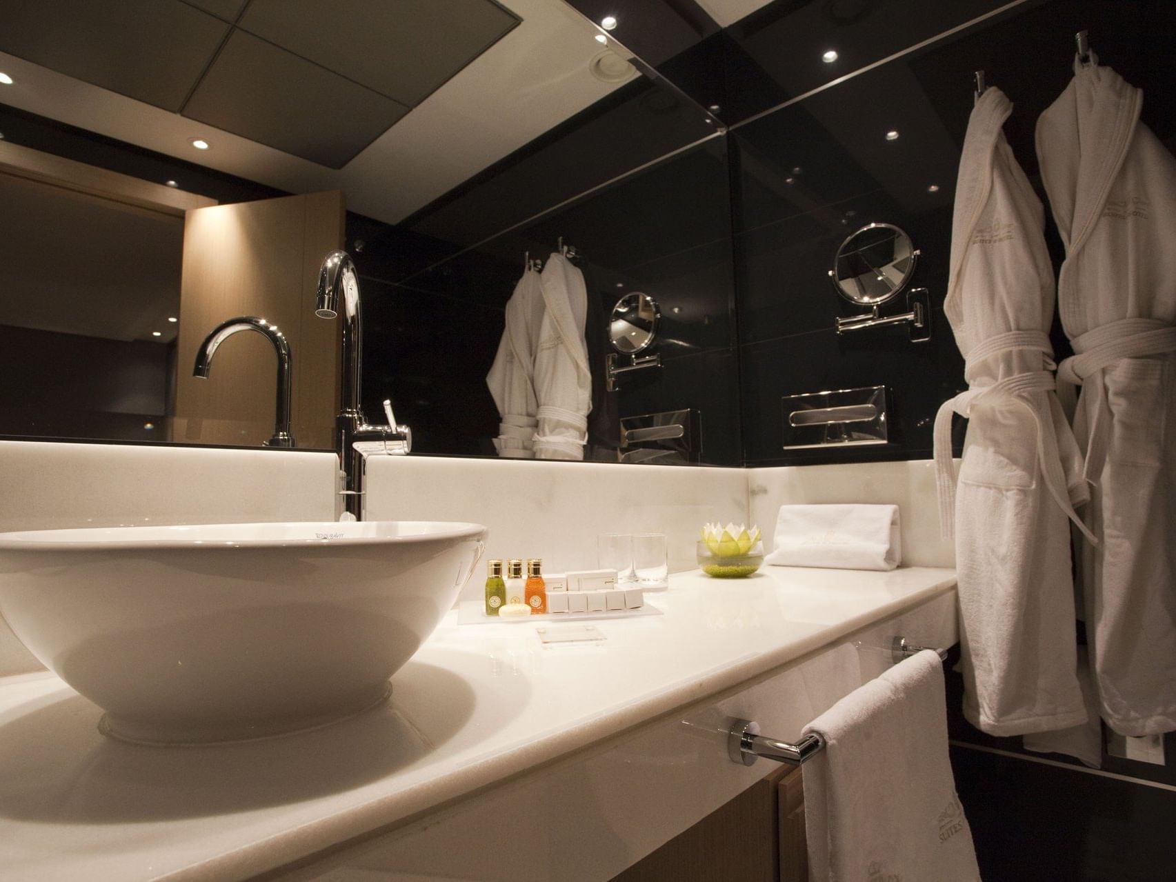 Deluxe Suite at Nexus Valladolid Suites & Hotel