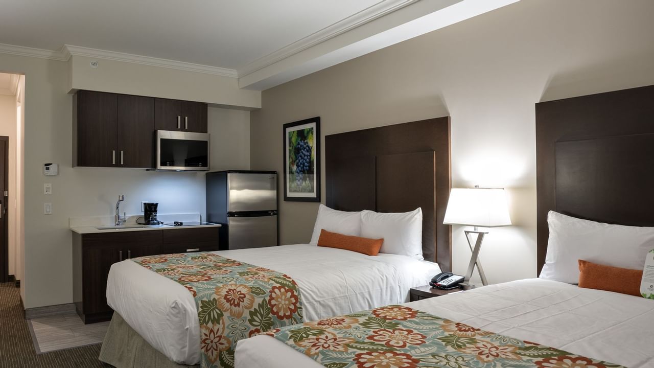 Two beds in hotel room