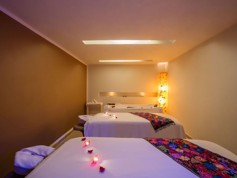 Massage beds in Cabina Spa at Fiesta Americana