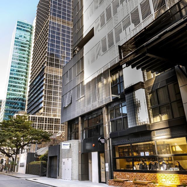 Other Brady Locations Brady Apartment Hotel Hardware Lane