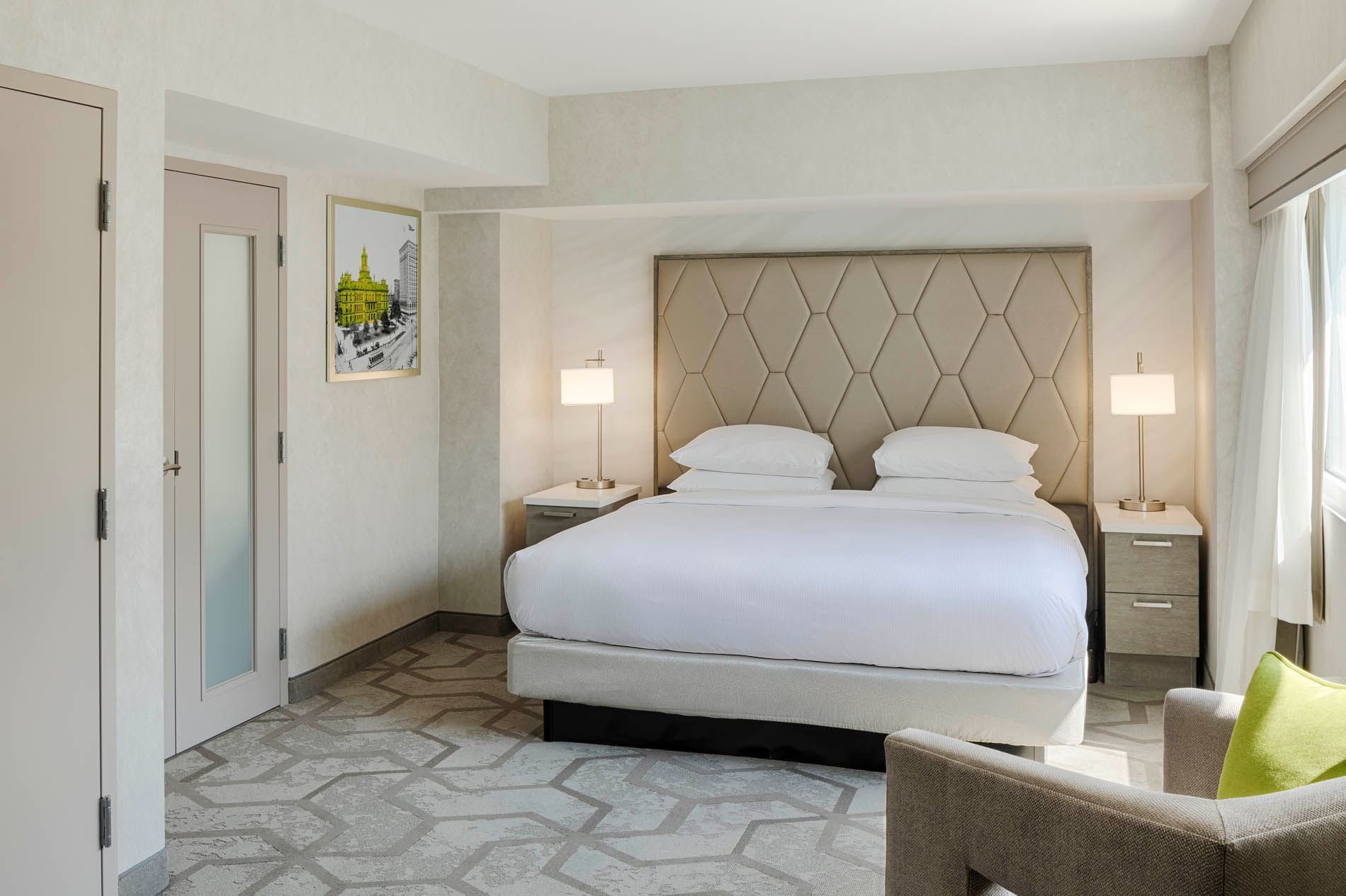 Interior of Woodward Suite at the Kingsley Bloomfield Hills