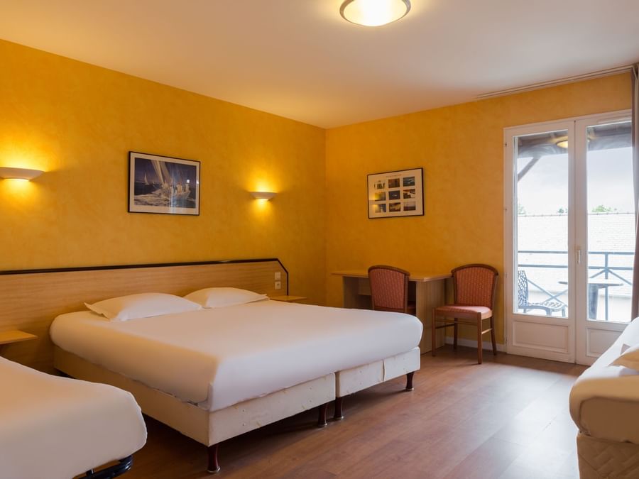View of the quadruple family room at The Originals Hotels