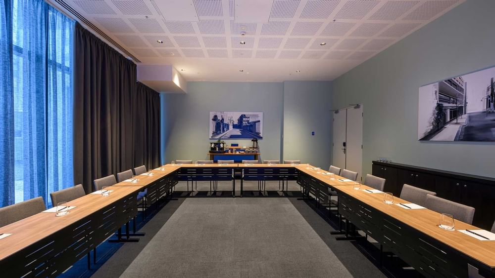 Interior of Meyers Place at Melbourne Central Hotels