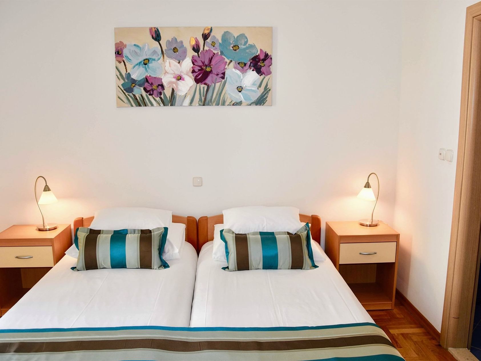 Two beds in Comfort Two-bedroom Apartment at Pervanovo Apartments