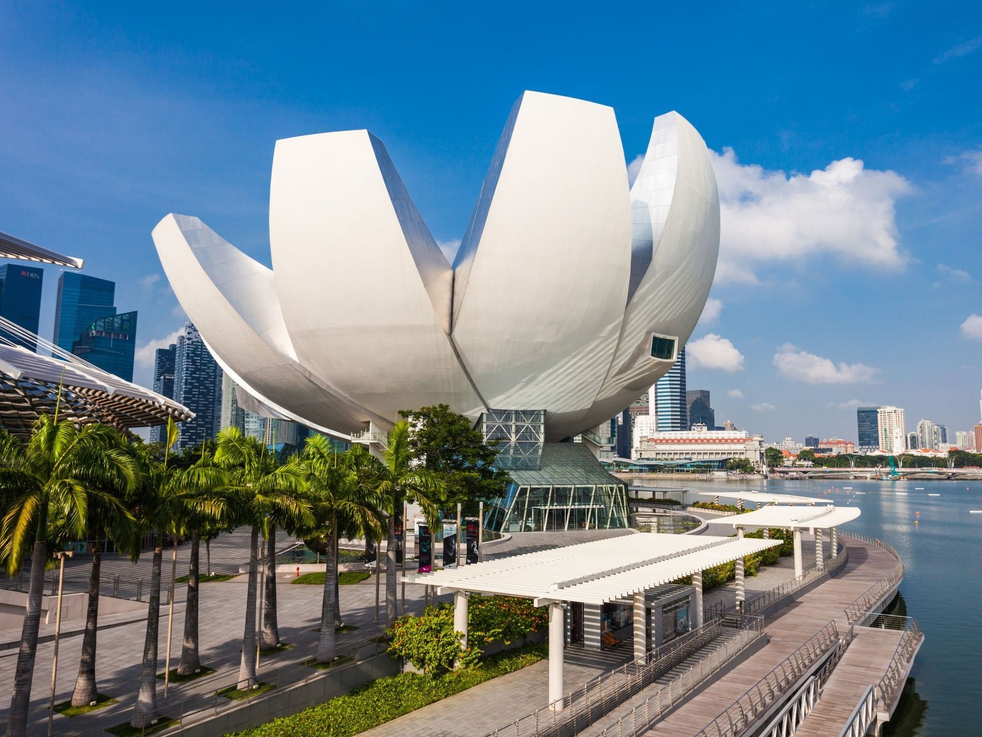 Grand Park City Hall | Best Hotel Singapore