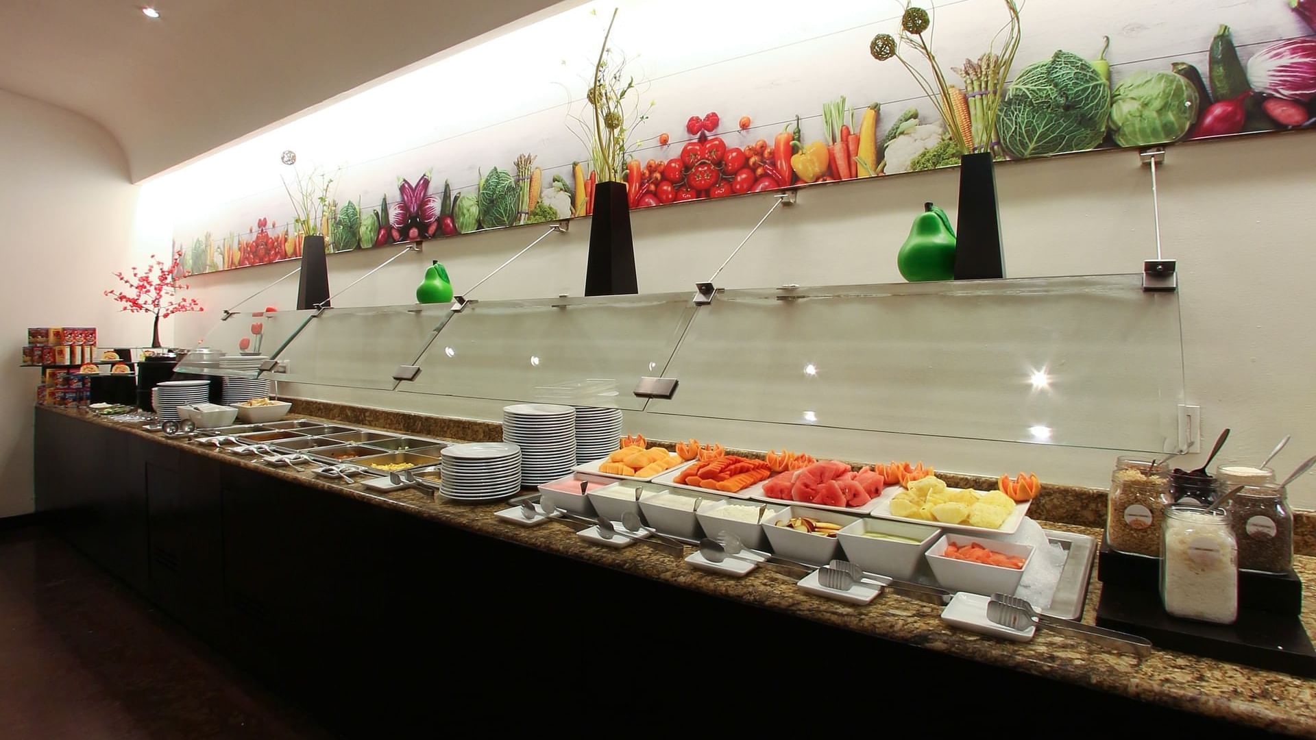 Arranged fruit buffet in the restaurant at Fiesta Inn Durango
