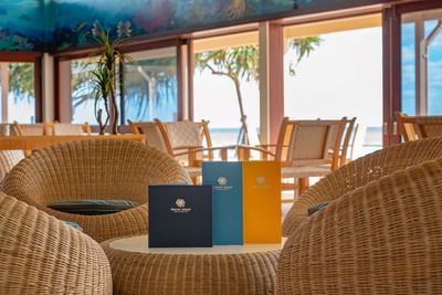 4 Seaters in Baillie’s Bar at Heron Island Resort
